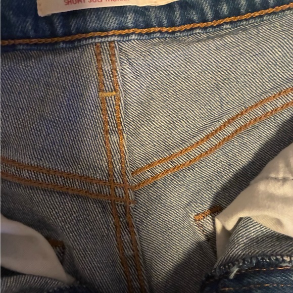 High Rise Ribcage Shorts - Picture 3 of 3